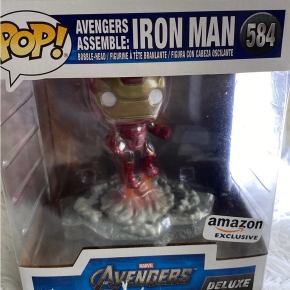 Funko PoP Iron Man new in box - Picture 2 of 3